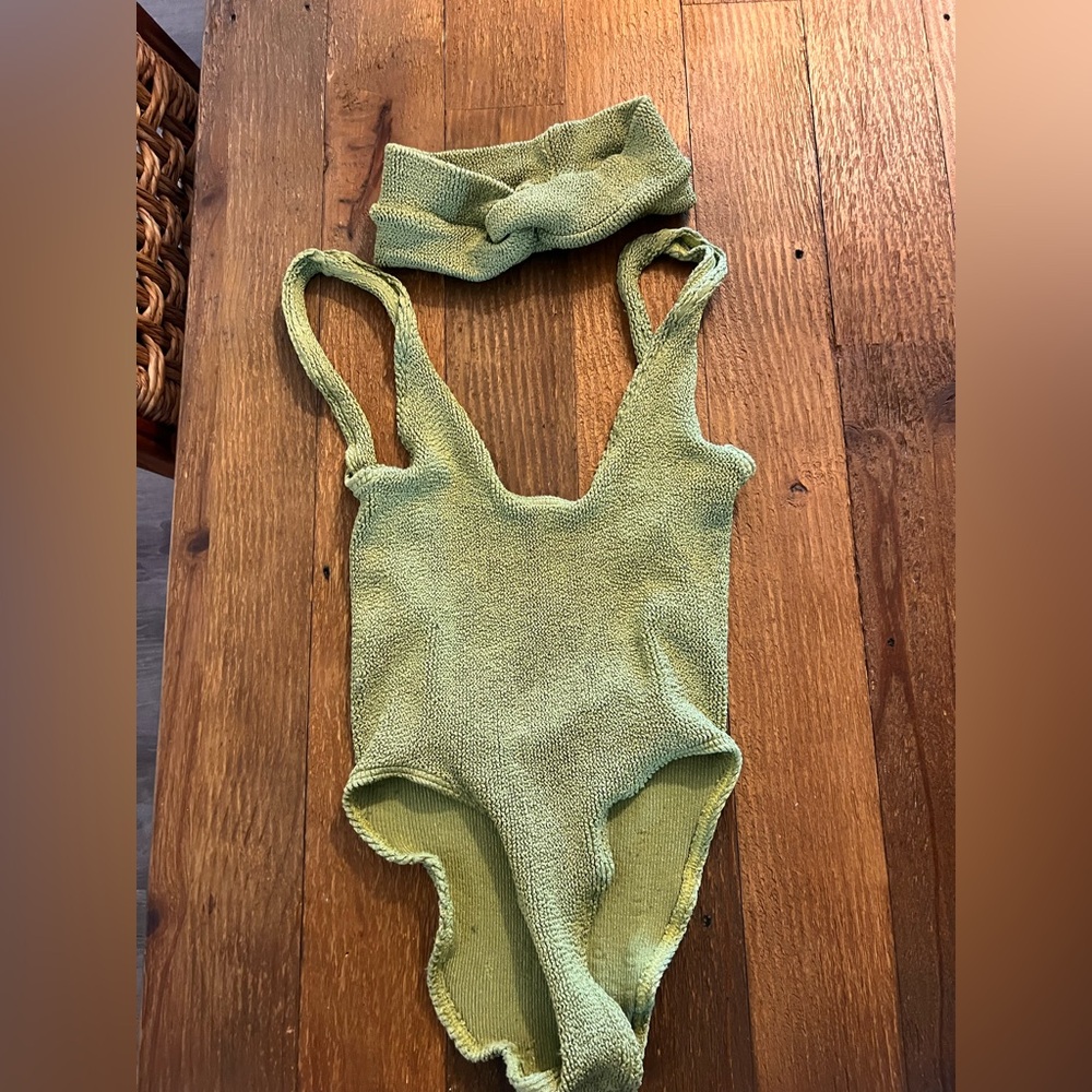 Bond eye citron green 1pc and headband set